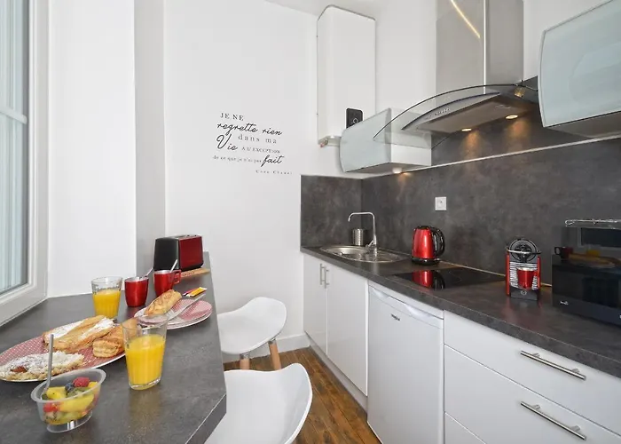 Hypercentre 10 Rue Valdemaine 昂热